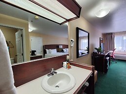 Rogue Regency Inn Medford Airport