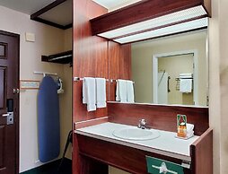 Rogue Regency Inn Medford Airport
