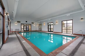 Rogue Regency Inn Medford Airport
