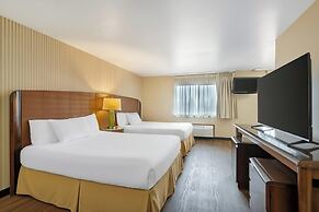 Rogue Regency Inn Medford Airport
