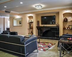 Rodeway Inn Near Ybor City - Casino