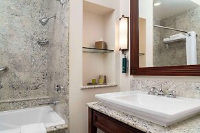 Hilton New Orleans Riverside