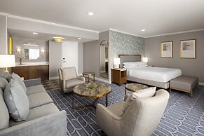Hilton New Orleans Riverside