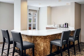 Hilton New Orleans Riverside