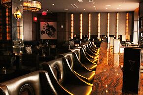 Hilton New Orleans Riverside