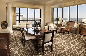 Hilton New Orleans Riverside