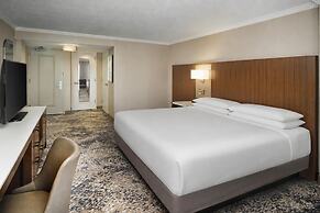 Hilton New Orleans Riverside