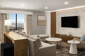 Hilton New Orleans Riverside