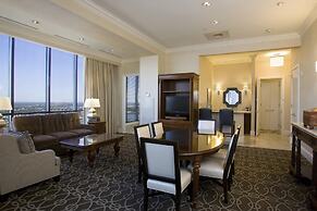 Hilton New Orleans Riverside