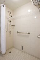 Hilton New Orleans Riverside