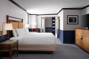 Hilton Orrington / Evanston
