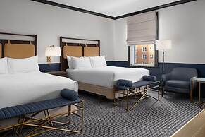 Hilton Orrington / Evanston