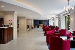 Hilton Orrington / Evanston