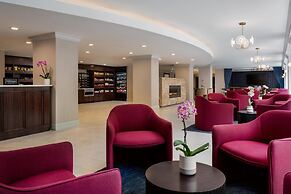 Hilton Orrington / Evanston