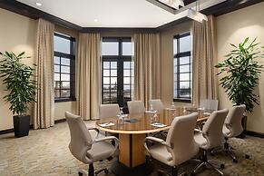 Hilton Orrington / Evanston
