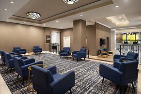 Hilton Orrington / Evanston
