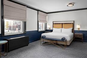 Hilton Orrington / Evanston