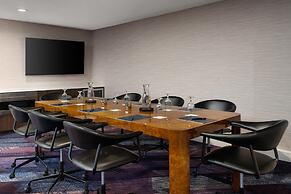 Hilton Orrington / Evanston