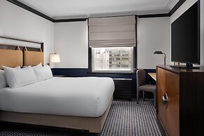 Hilton Orrington / Evanston