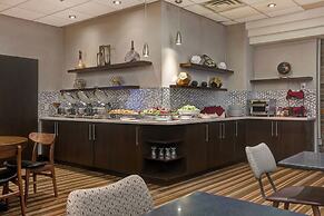 Four Points by Sheraton Toronto Mississauga