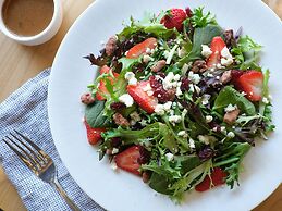 Little America Flagstaff