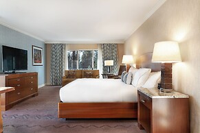 Little America Flagstaff