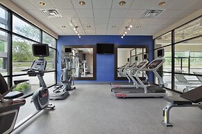 Holiday Inn Hotel & Suites Charleston West by IHG