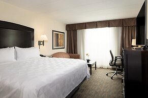 Holiday Inn Hotel & Suites Charleston West by IHG
