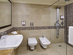 Mövenpick Hotel Karachi