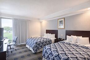 Riverview Inn & Suites