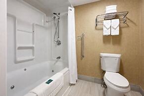 Riverview Inn & Suites