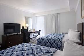 Riverview Inn & Suites