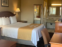 Days Inn by Wyndham Alhambra CA