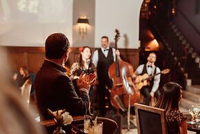 The Culver Hotel