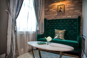 The Culver Hotel
