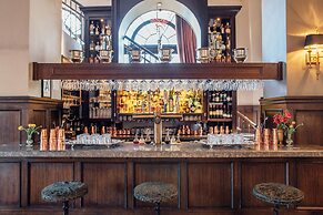 The Culver Hotel