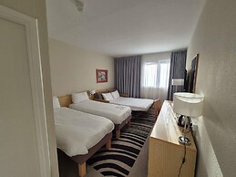 Novotel Manchester West