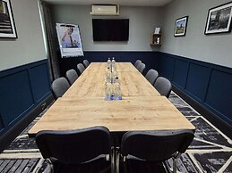 Novotel Manchester West