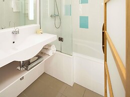 Novotel Manchester West