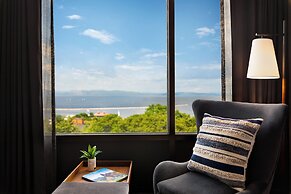 Hotel Champlain Burlington, Curio Collection by Hilton