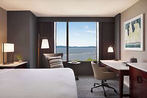 Hotel Champlain Burlington, Curio Collection by Hilton
