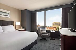Hotel Champlain Burlington, Curio Collection by Hilton