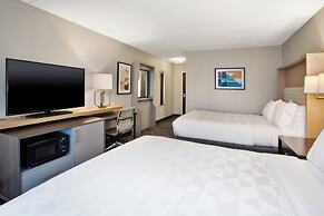 Holiday Inn Canton (Belden Village) by IHG