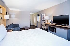 Holiday Inn Canton (Belden Village) by IHG