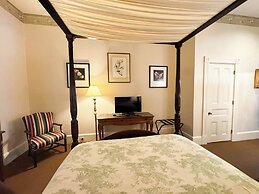 The Guest House Historic Mansion