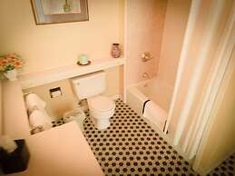 The Guest House Historic Mansion