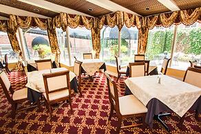 The Guest House Historic Mansion