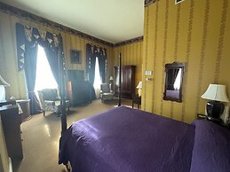 The Guest House Historic Mansion