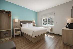 Travelodge by Wyndham LAX