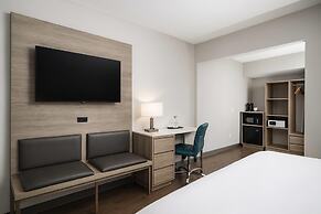 Travelodge by Wyndham LAX